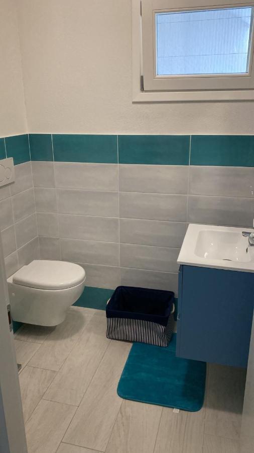 Aqua Life Luxury Apartment